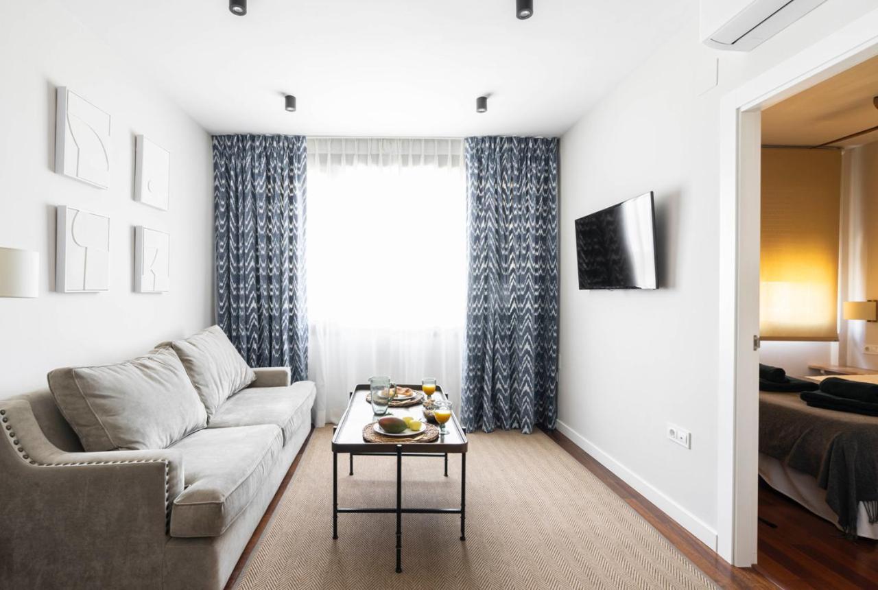 Livemalaga Boutique Apartments ภายนอก รูปภาพ